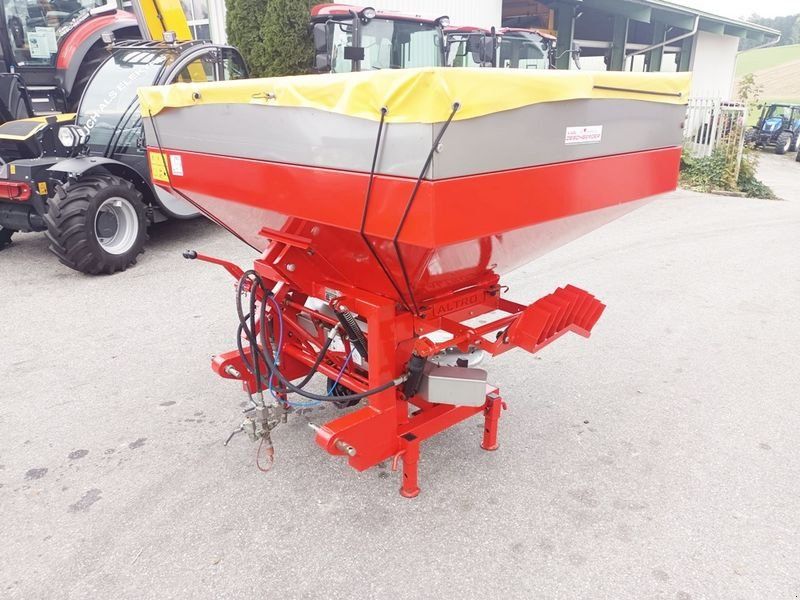 RN 1200 Düngerstreuer