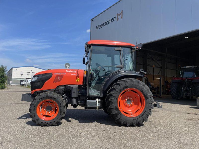 Kubota M5-072 Narrow