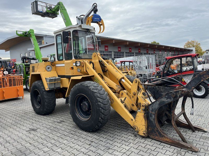 Liebherr L510 mit 2x Schaufel, Staplergabel, Poltergabel