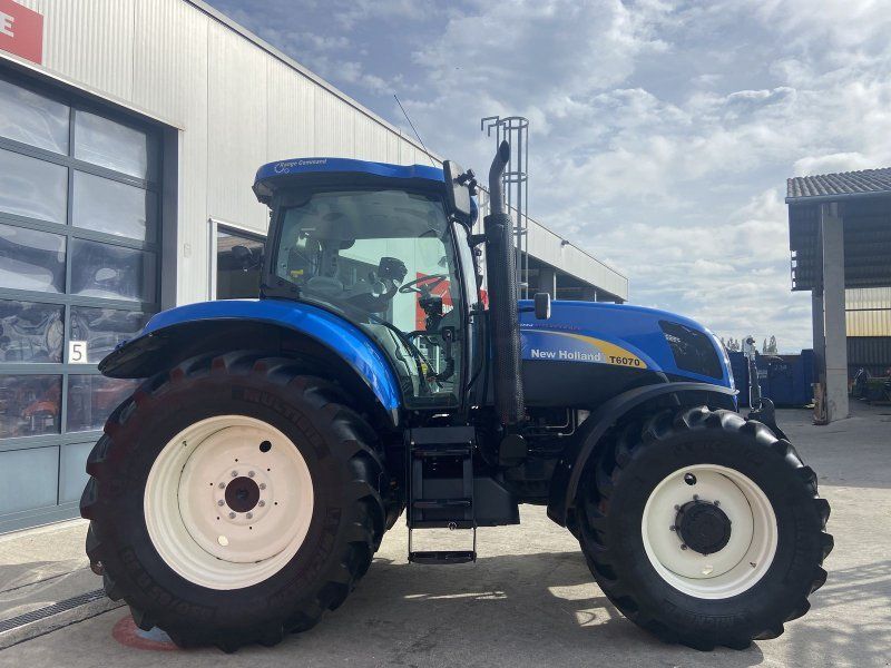 New Holland T6070 Range & Power Command