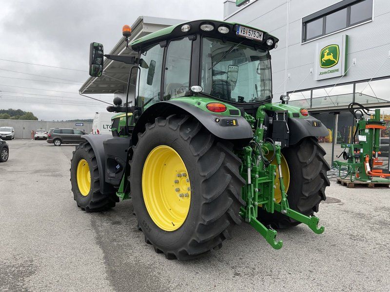 John Deere 6R 110