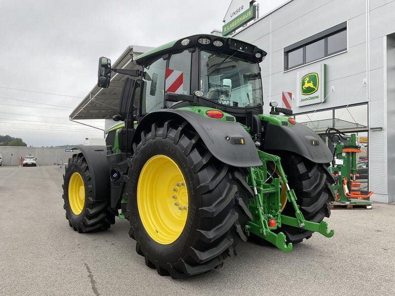 John Deere 6R 250