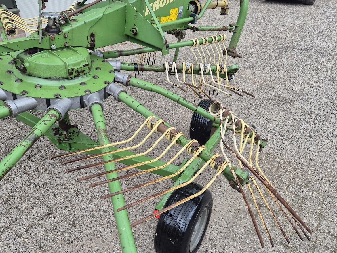 Krone Swadro 46 enkele hark defect