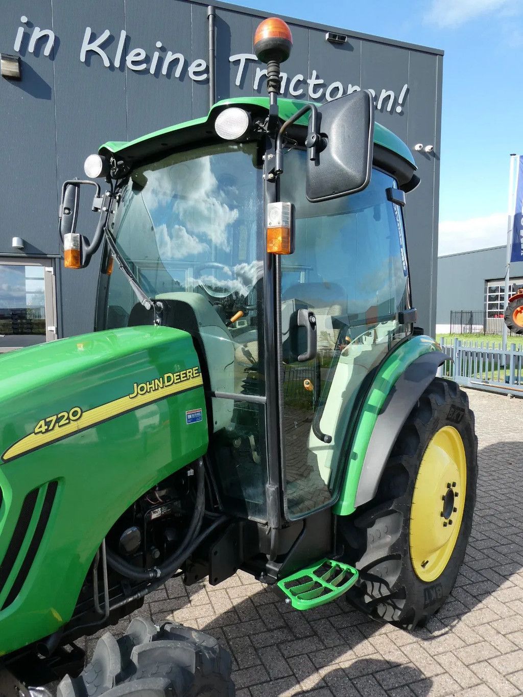 John Deere 4720 4wd HST / 04621 Draaiuren / Full Options