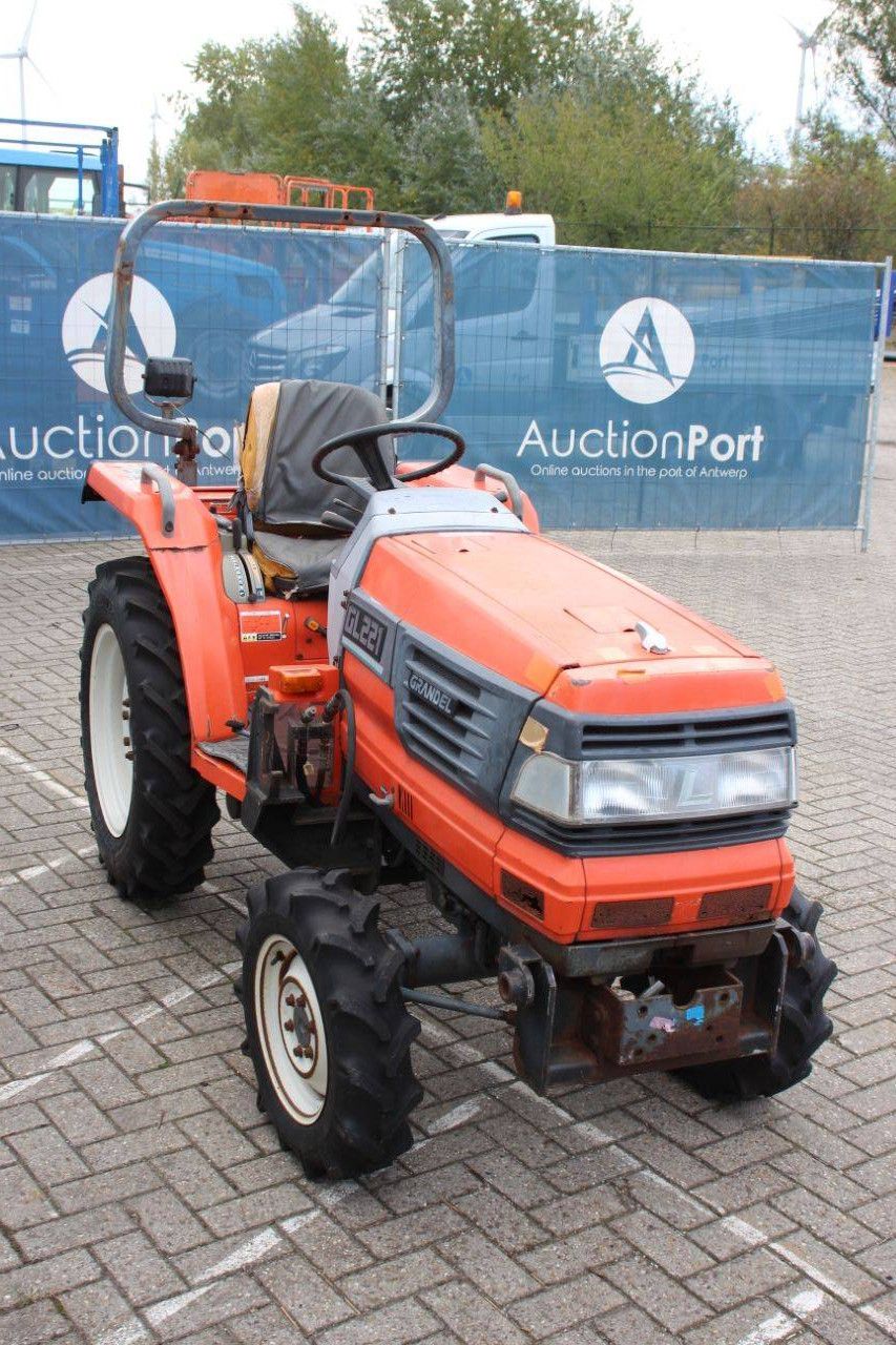 Mini tractor Kubota GRANDEL GL221 Diesel