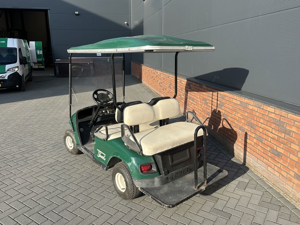 GEBRUIKTE EZ-GO ALL TERRAIN VOERTUIG