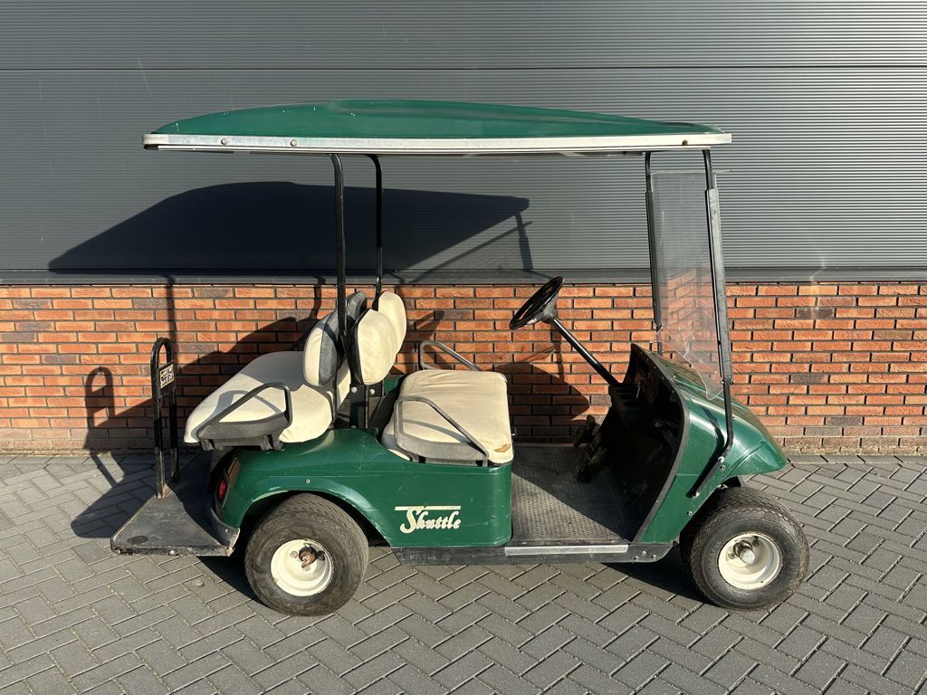 GEBRUIKTE EZ-GO ALL TERRAIN VOERTUIG