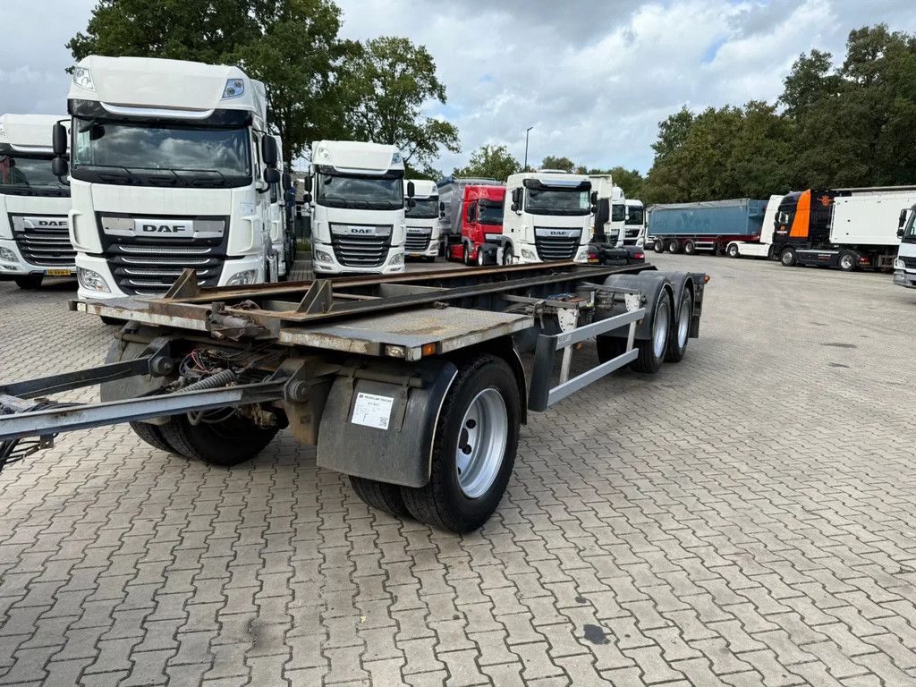 Burg 3AS Containeraanhangwagen, €3900, APK tot 28-01-2026