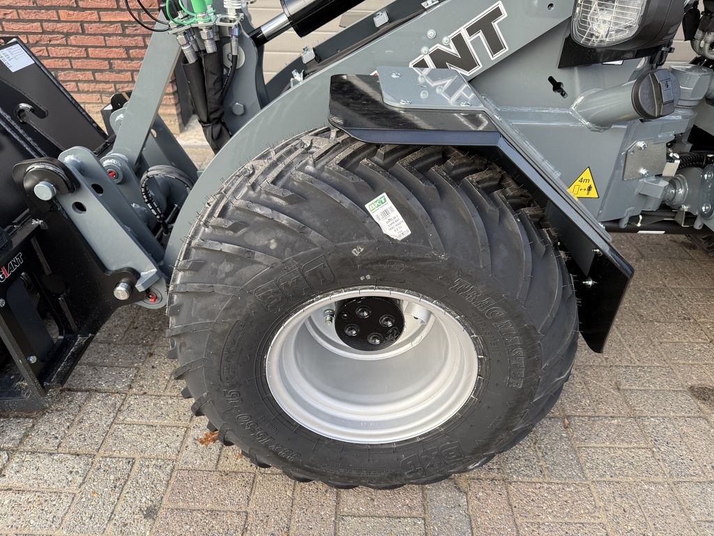 GIANT G2700 X-TRA HD+ minishovel NIEUW met LED verlichting
