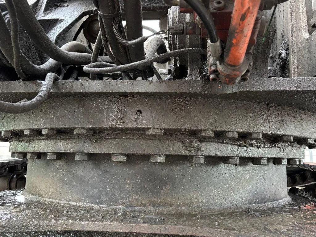 Hitachi ZX350LC-3