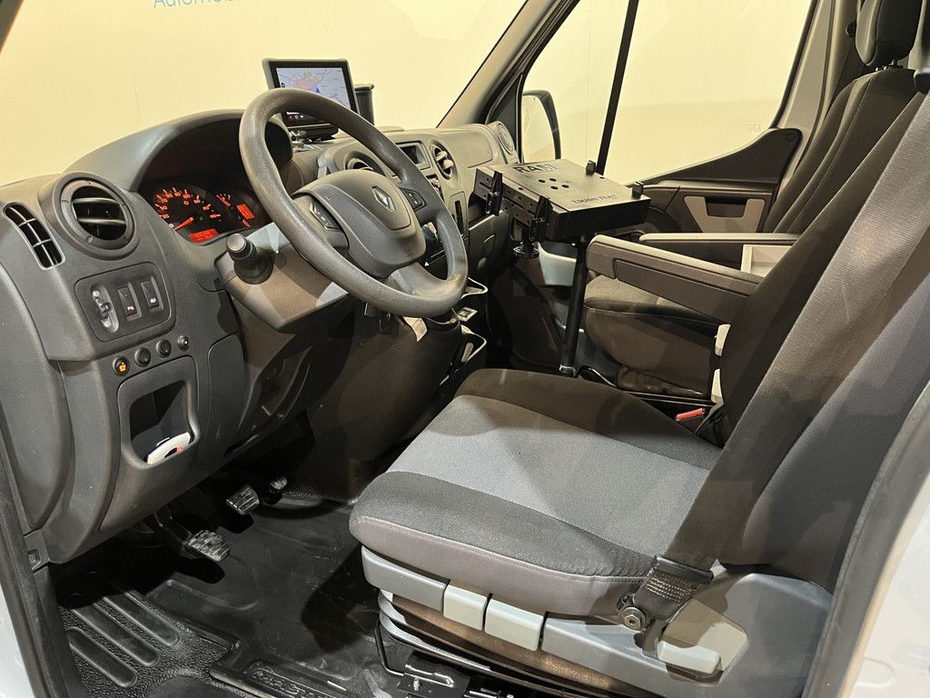 Renault Master 2.3 dCi L2H2 130 PK Servicebus / Aluca Inrichting / Euro 6 / Luchtvering / 220V. / Trekhaak / Airco / Cruise Control / Camera / 90.400 KM !!