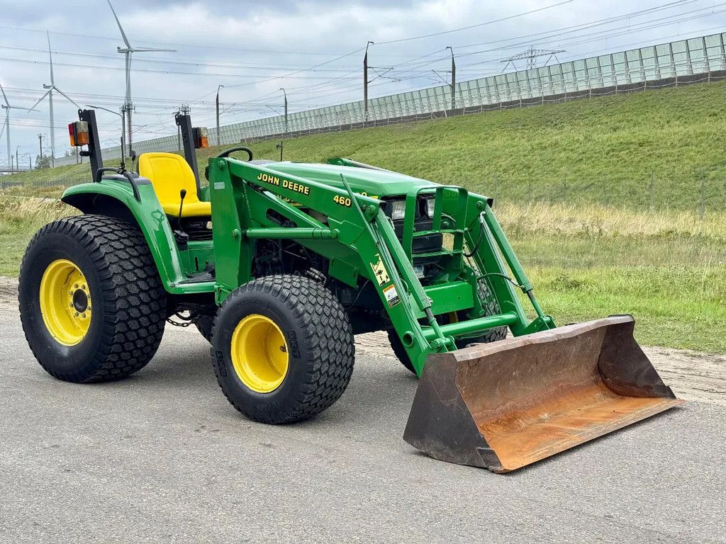 John Deere 4600 compact met voorlader 4X4 hydrostaat GEEN BTW 4600