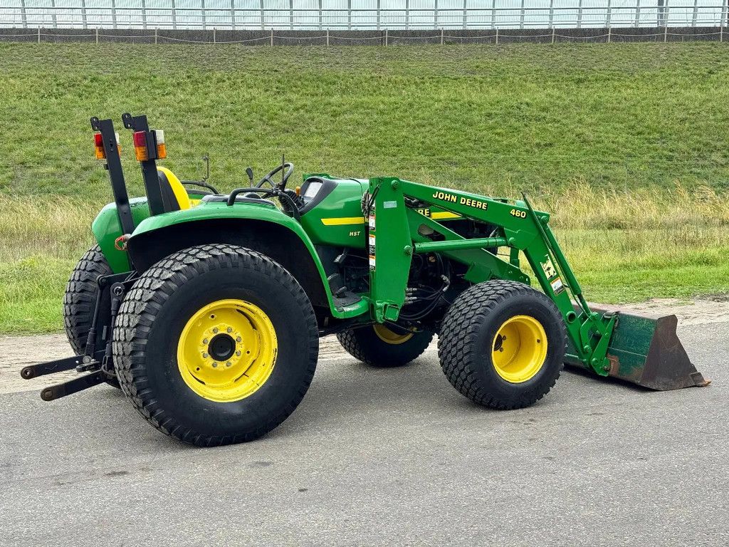 John Deere 4600 compact met voorlader 4X4 hydrostaat GEEN BTW 4600