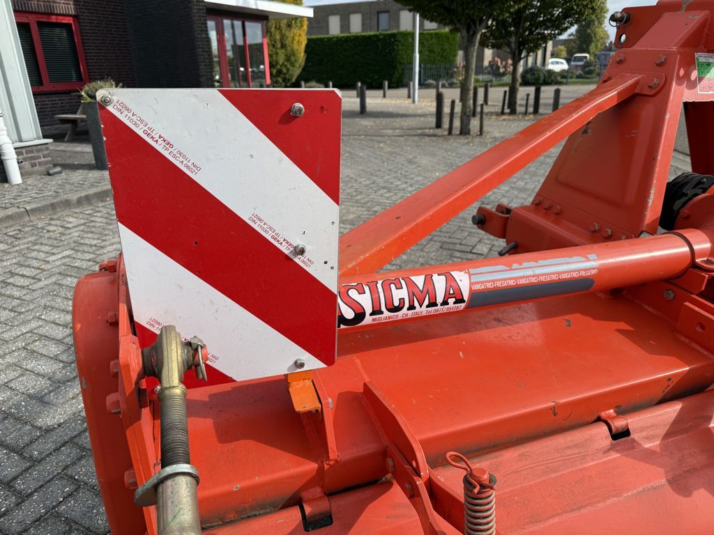 Sicma 305 Frees