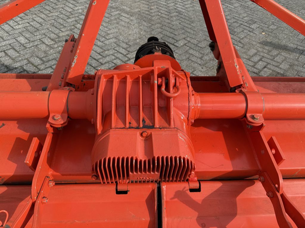 Sicma 305 Frees