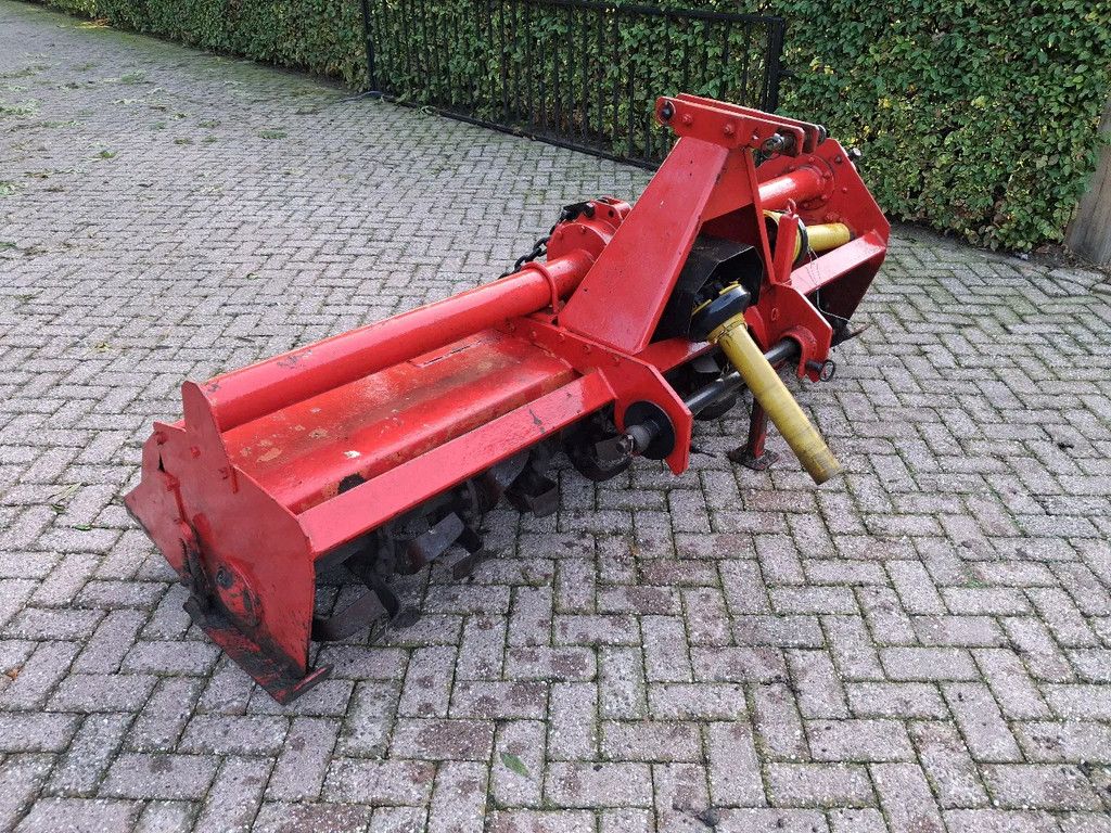 Kuhn Grondfrees 220 breed