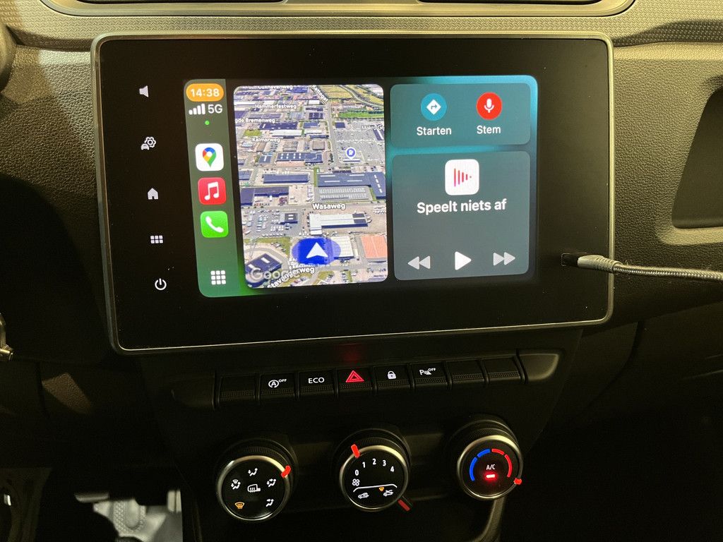 Renault Express 1.5 dCi 95 Comfort + / Euro 6 / Airco / Cruise Control / CarPlay / Trekhaak / Camera / Navigatie / 17