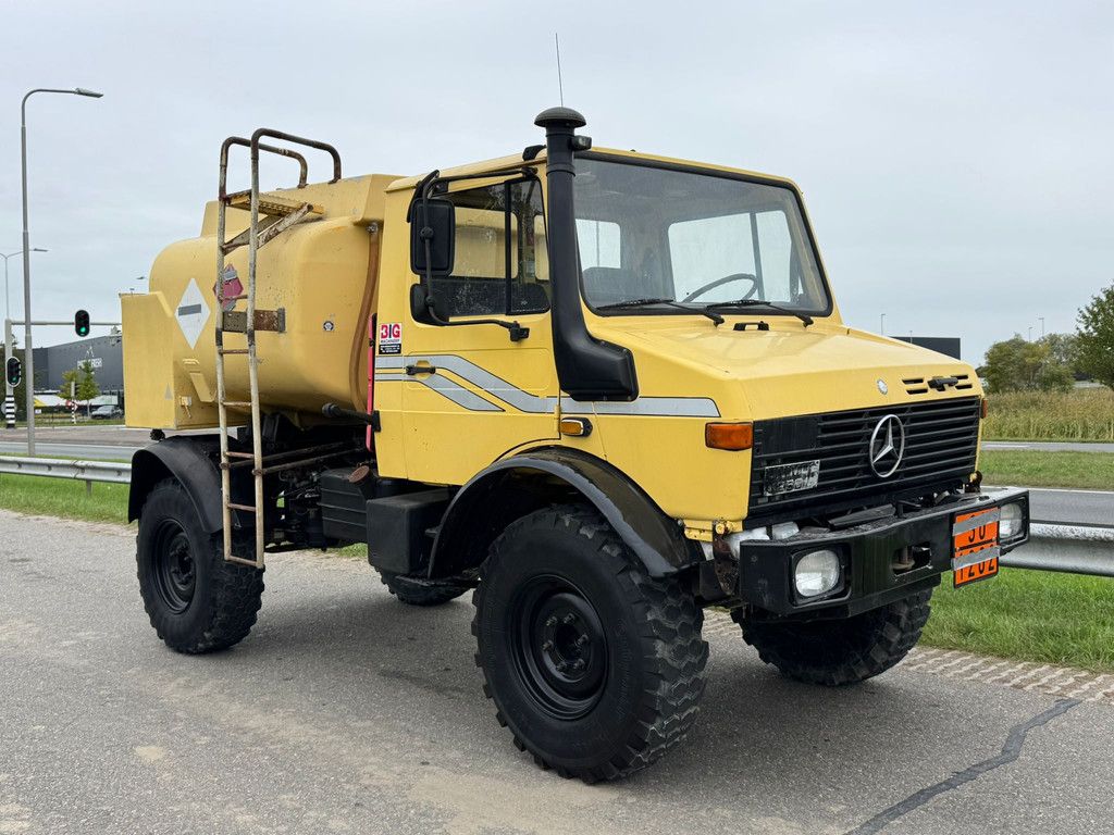 MercedesBenz Unimog 427/11 4x4