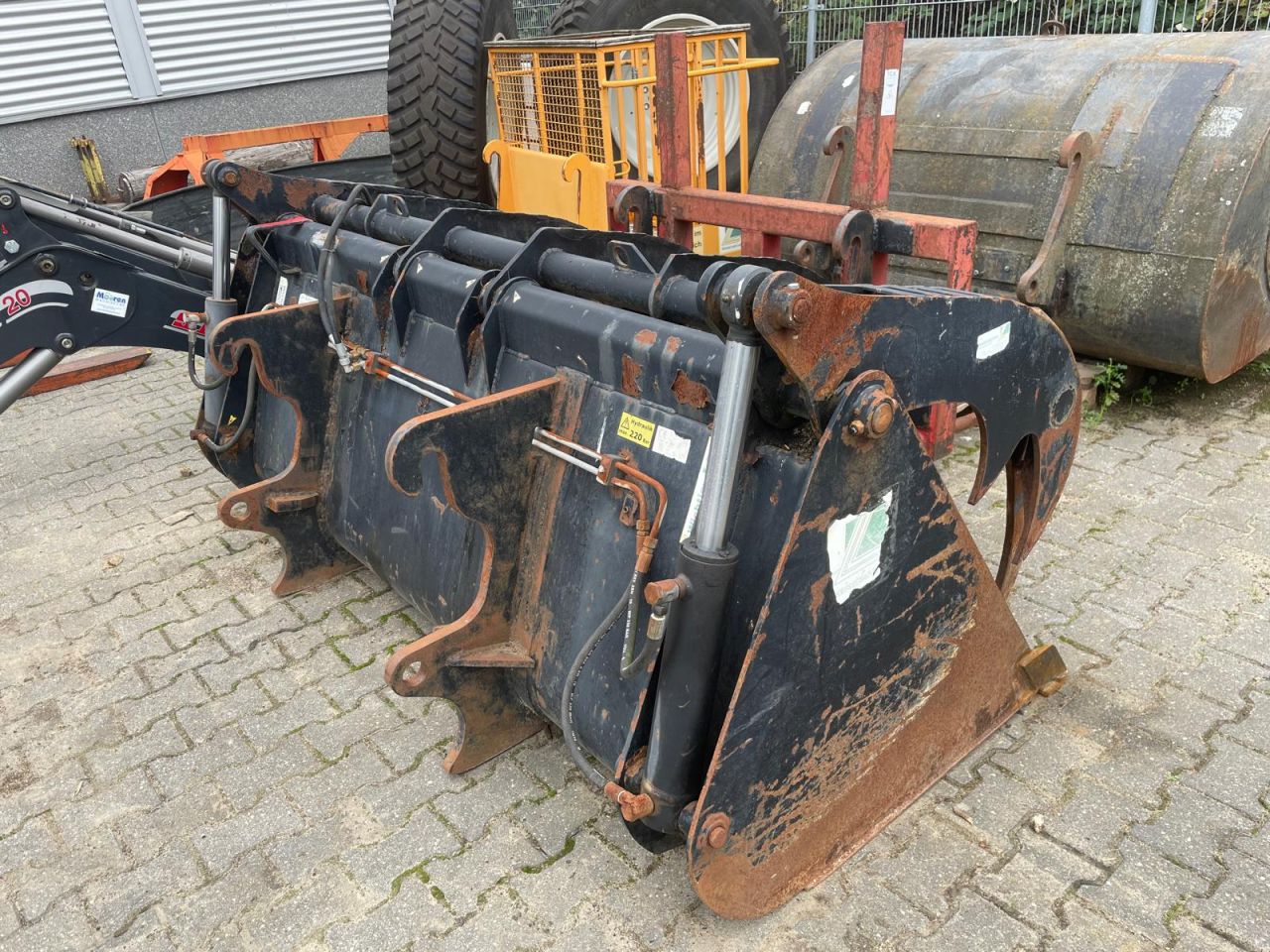 Bressel und Lade SL silagegrijper