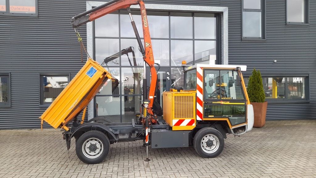 Boki Kiefer HY1251 with Palfinger PK-2700A