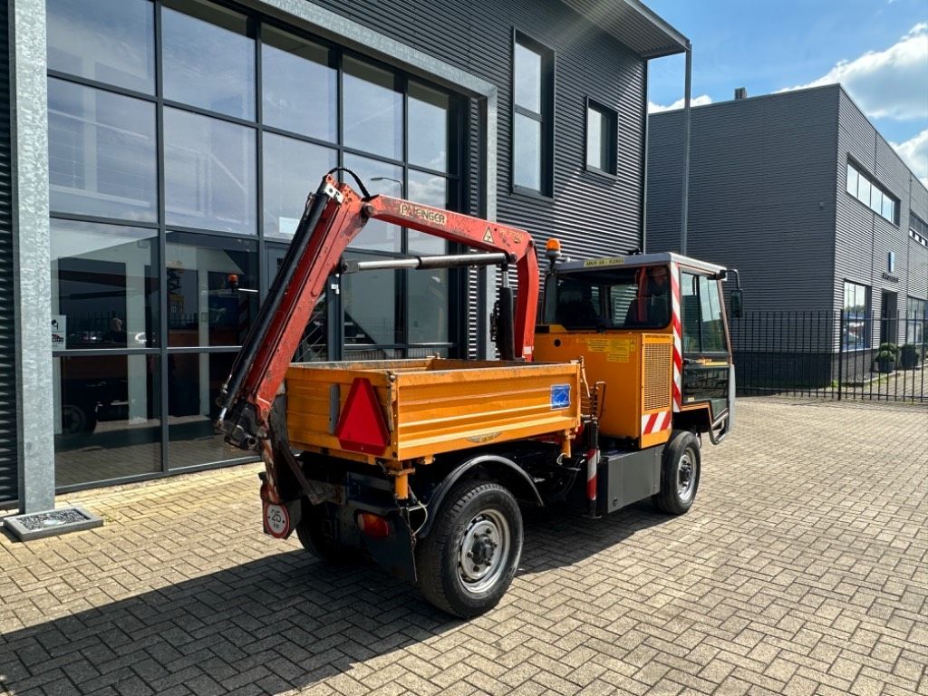 Boki Kiefer HY1251 with Palfinger PK-2700A