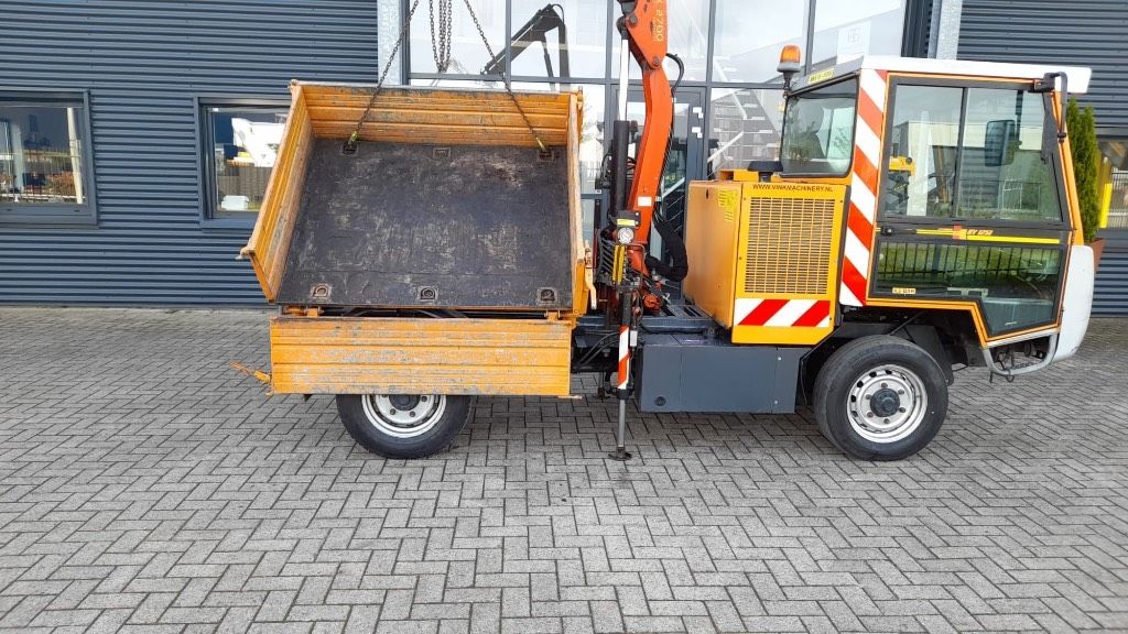 Boki Kiefer HY1251 with Palfinger PK-2700A