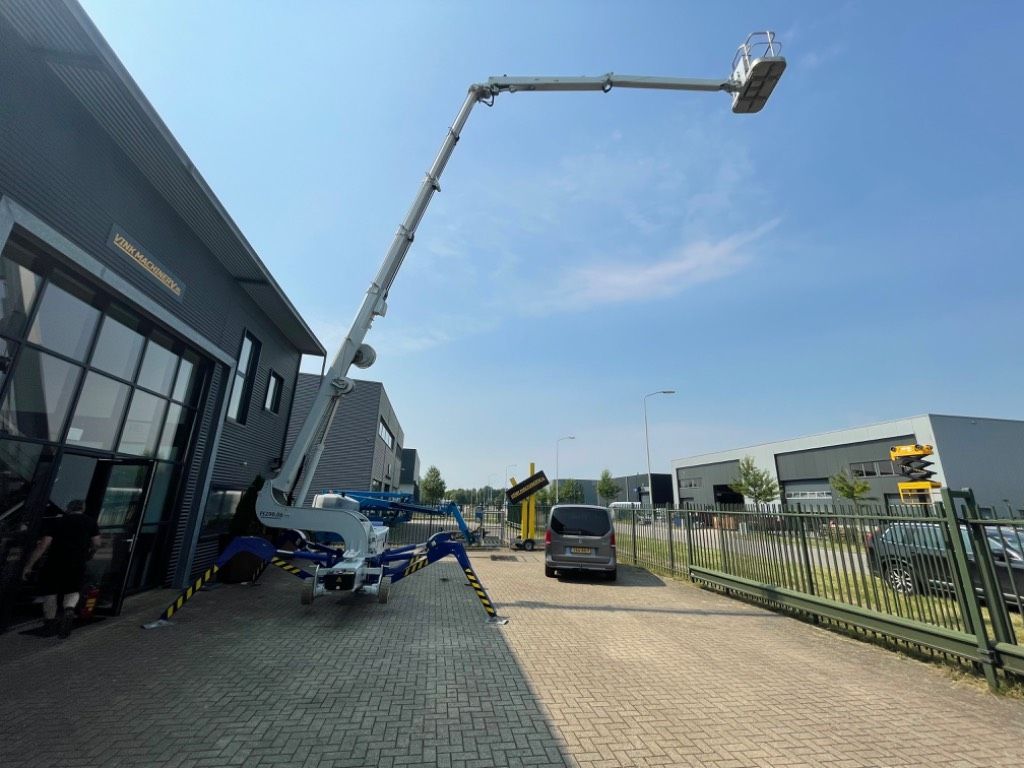 Falcon Spider FS 290