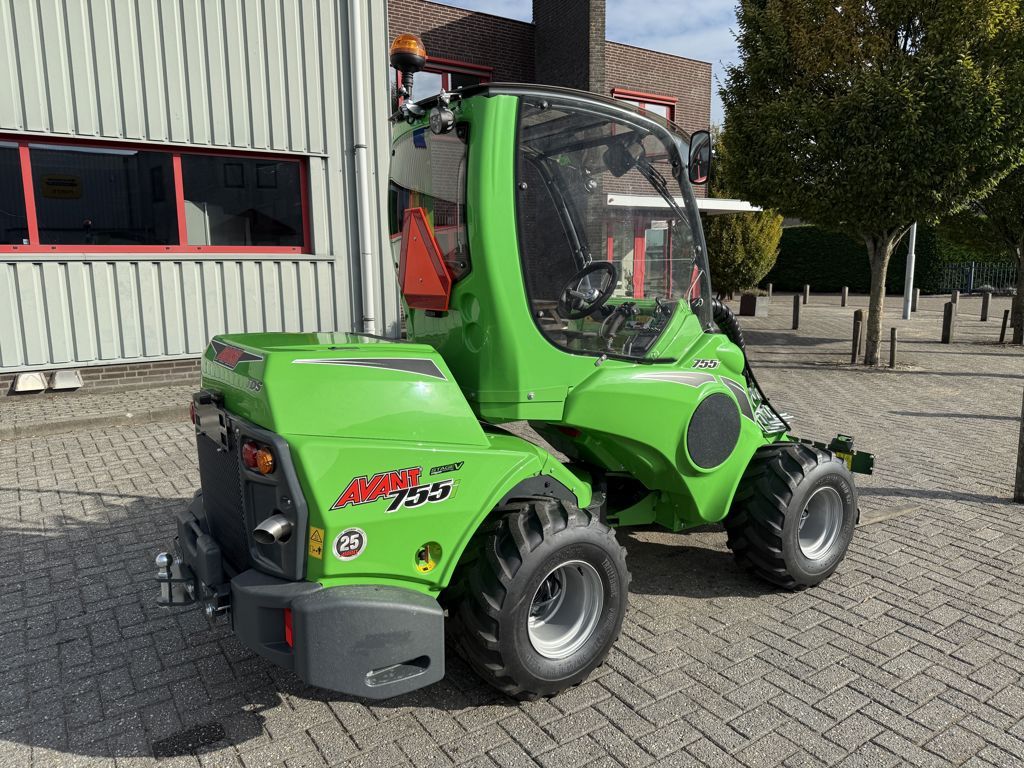 Avant 755i TDS