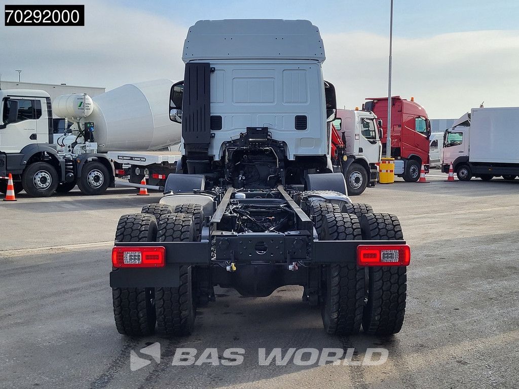 Iveco T-Way 510 8X4 New! Retarder Big-Axle Steelsuspension Automatic LED Euro 6