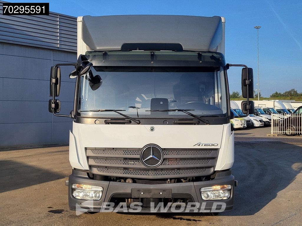 Mercedes Atego 816 4X2 8tonner Automatic 1500kg Tailgate Euro 6