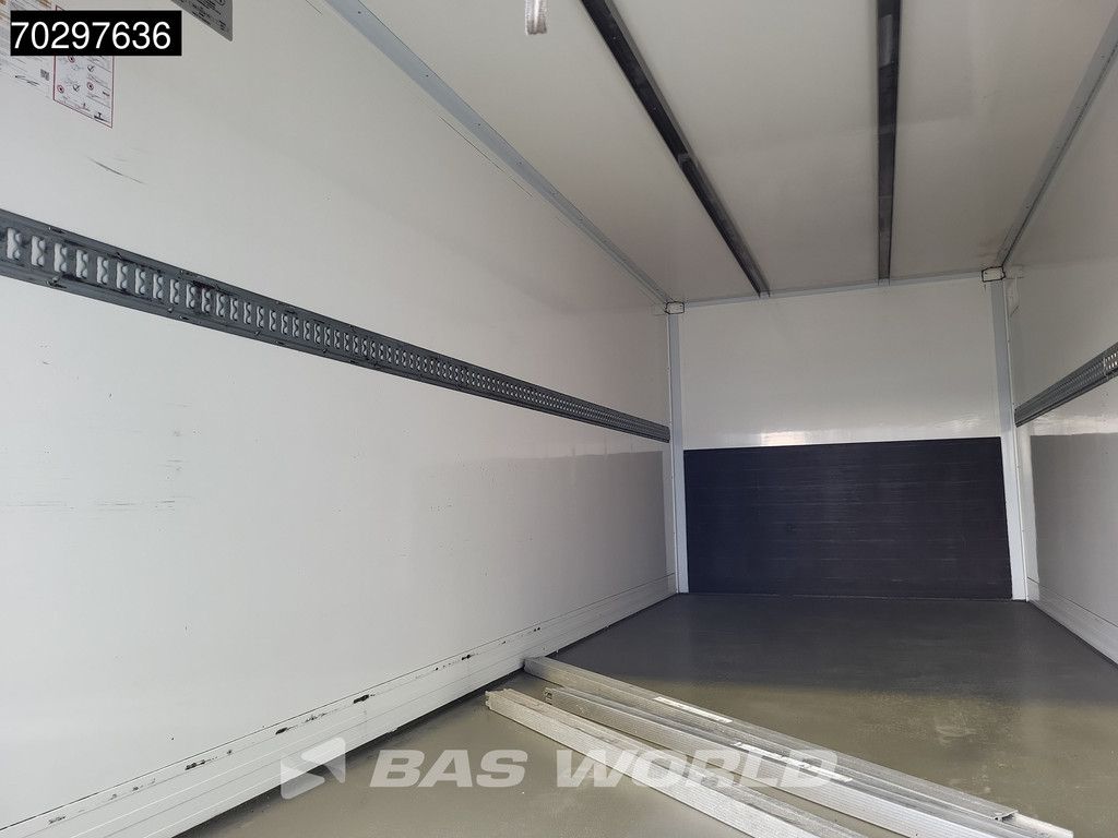 Mercedes Atego 818 4X2 1000kg Ladebordwand Automatic Euro 6