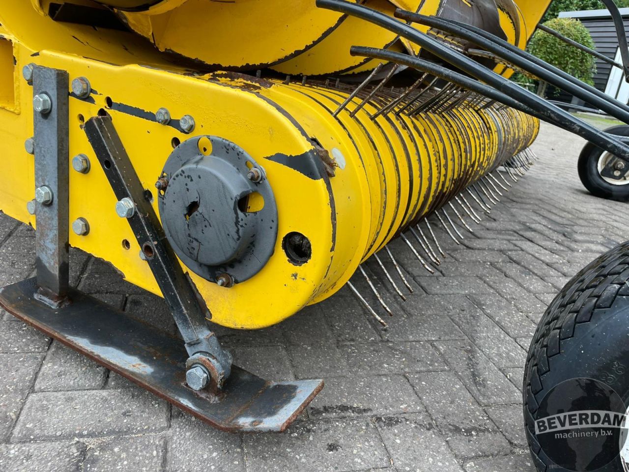 New Holland FR9090