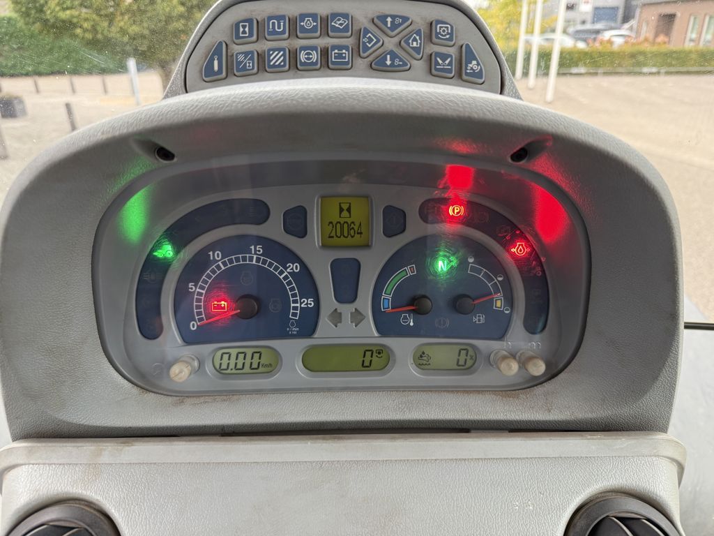 New Holland T7.210 Auto Command