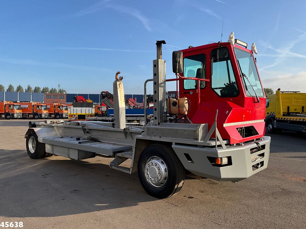 Terberg YT180 VDL 25 Ton haakarmsysteem