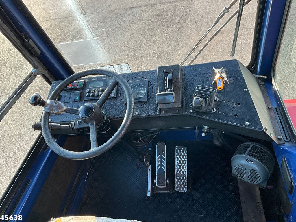 Terberg YT180 VDL 25 Ton haakarmsysteem