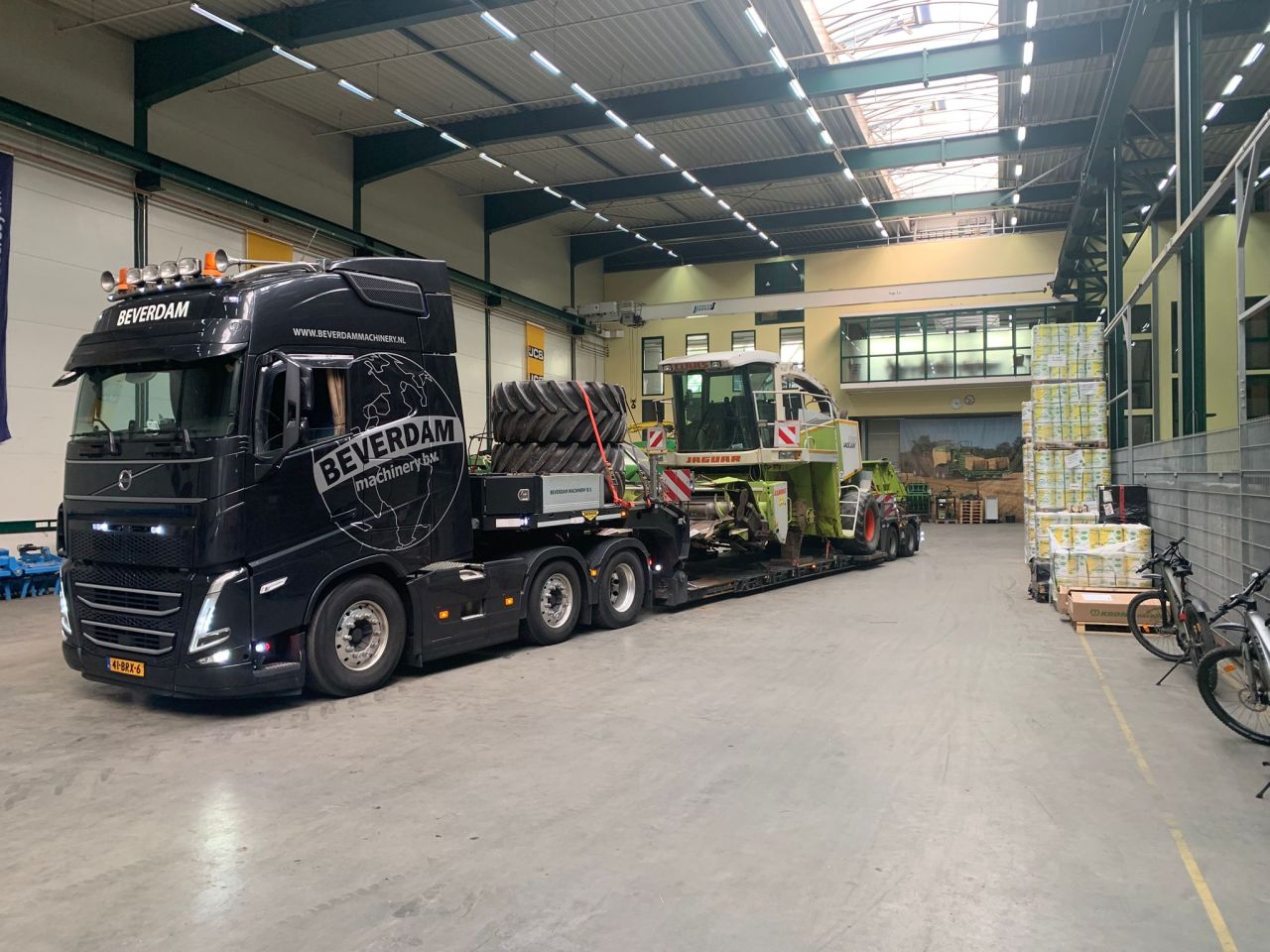 Volvo Fh 500 + Broshuis low loader