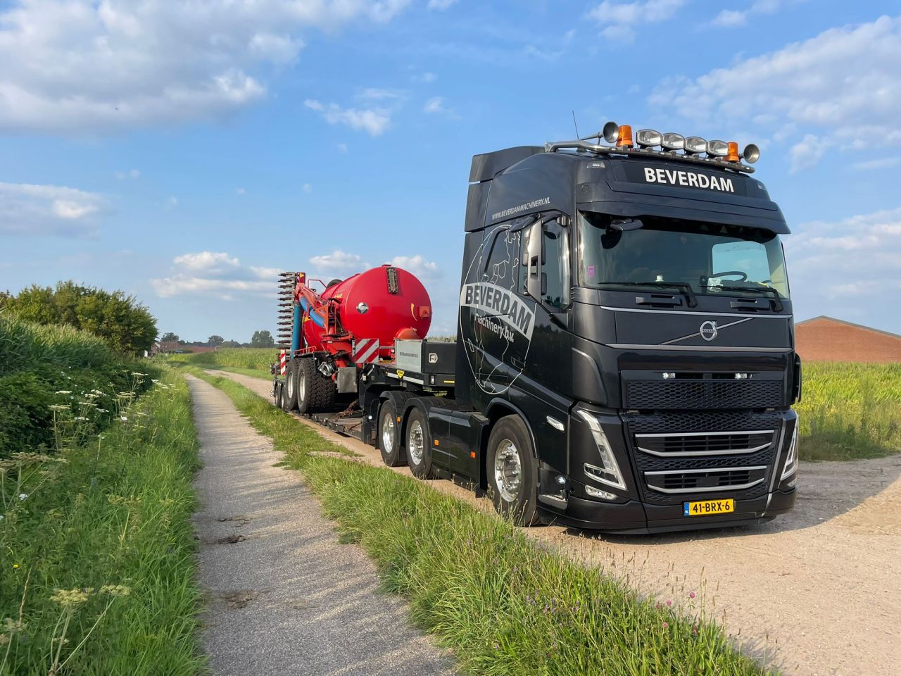 Volvo Fh 500 + Broshuis low loader