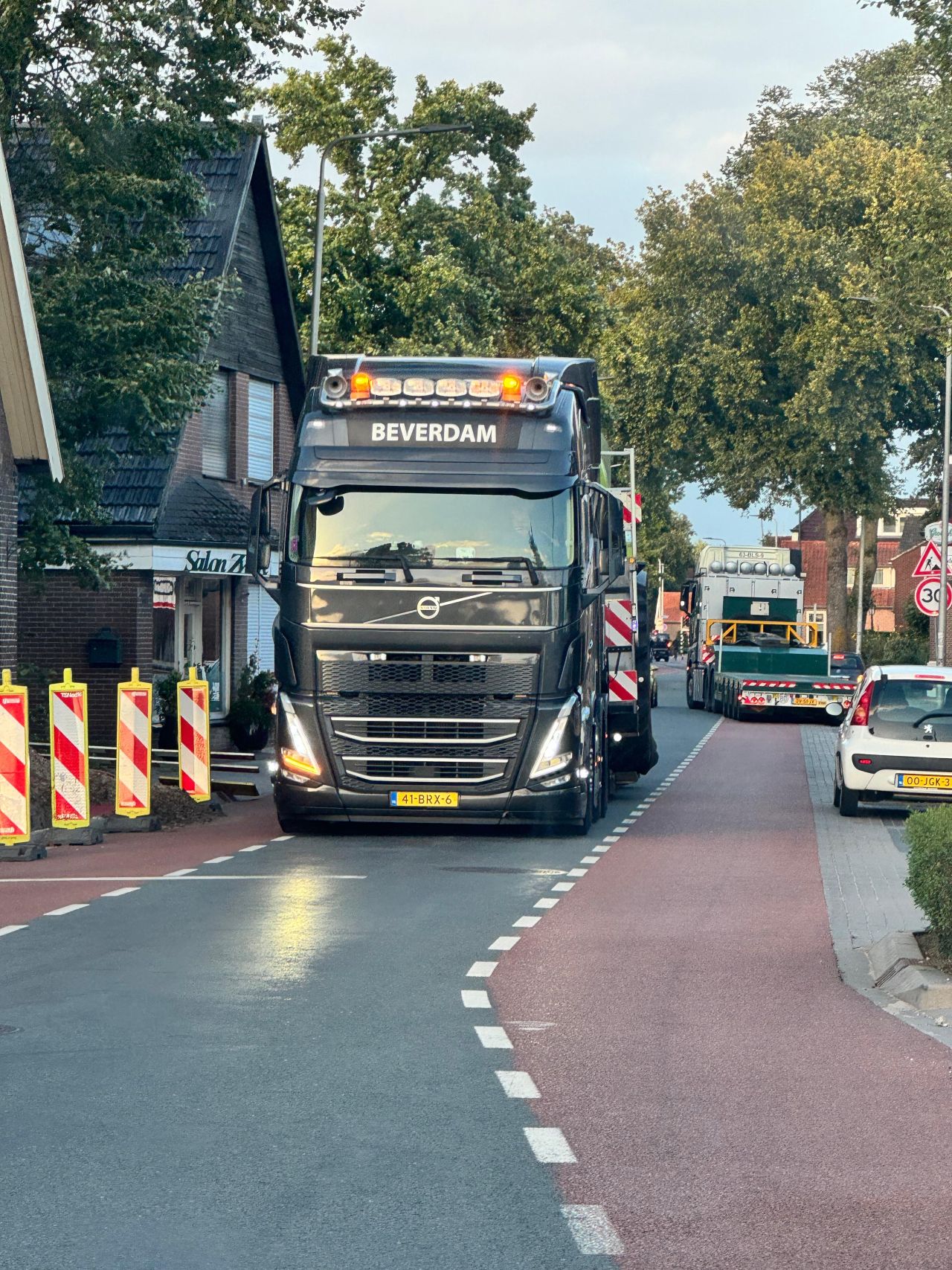 Volvo Fh 500 + Broshuis low loader