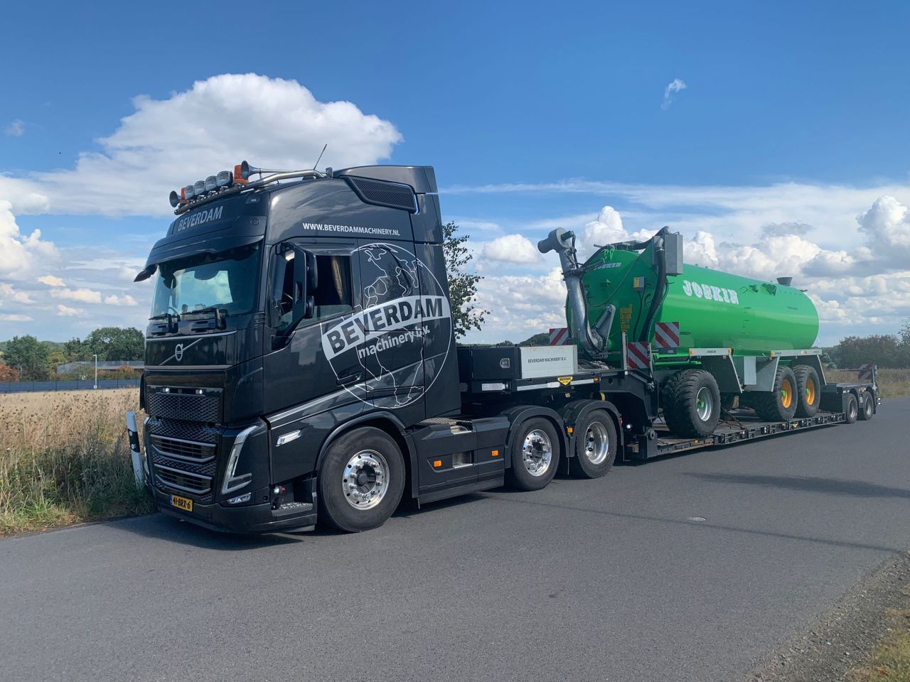 Volvo Fh 500 + Broshuis low loader