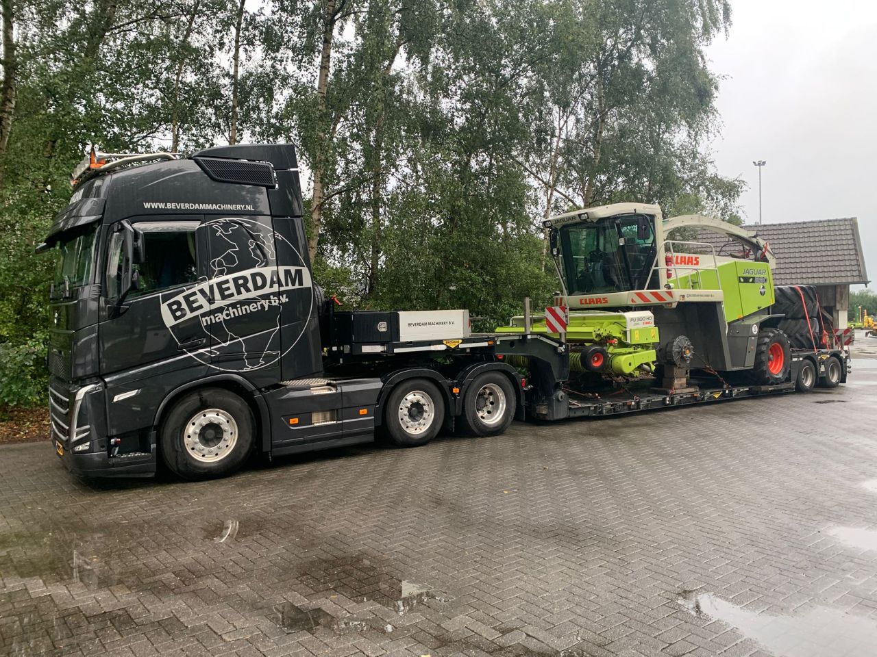 Volvo Fh 500 + Broshuis low loader