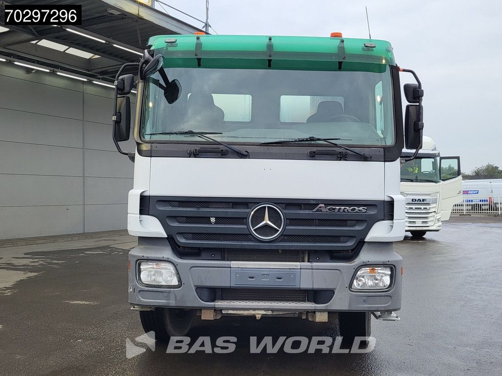 Mercedes Actros 3236 8X4 9m3 Liebherr Mixer Big-Axle Steelsuspension 3-Pedals Euro 3