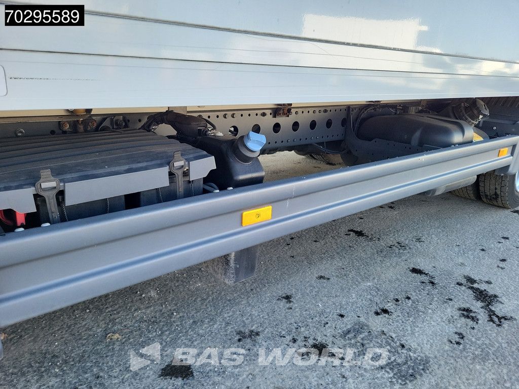 Mercedes Atego 816 4X2 1000kg Ladebordwand Manual Euro 6