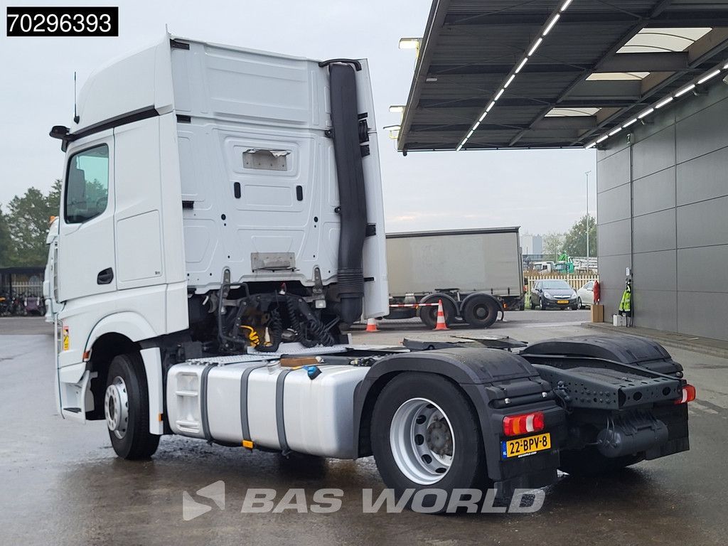 Mercedes Actros 1942 4X2 GigaSpace NL-Truck Standairco Navi Euro 6