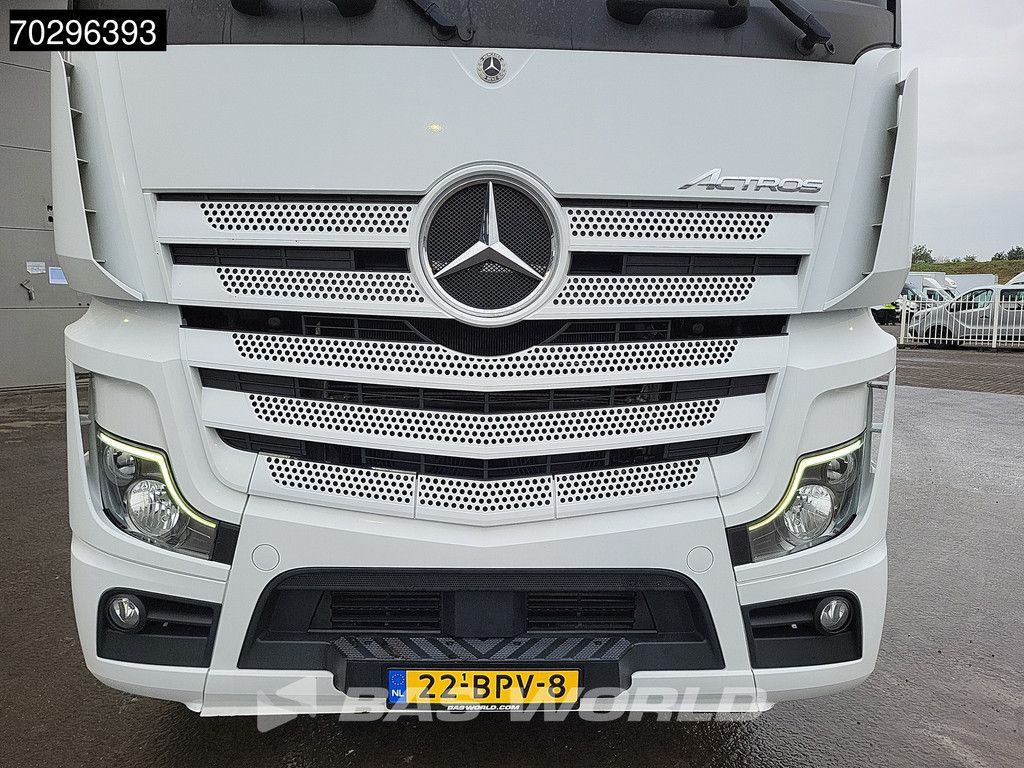 Mercedes Actros 1942 4X2 GigaSpace NL-Truck Standairco Navi Euro 6