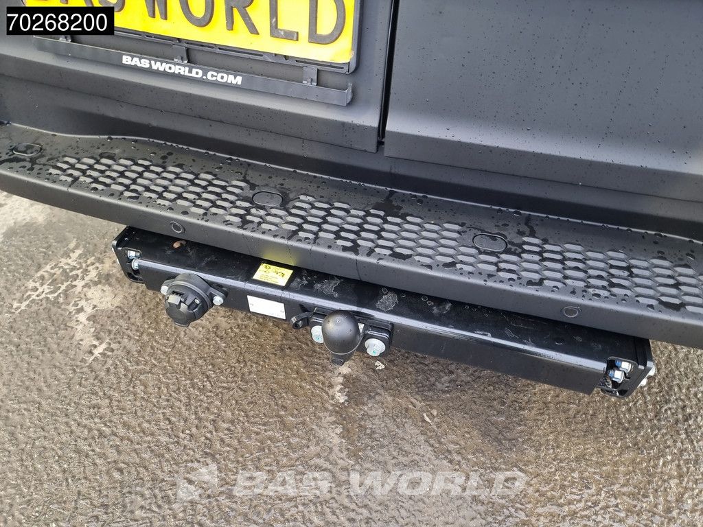 Iveco Daily 35S21 Automaat 2025model Black Edition L2H2 Trekhaak ACC LED CarPlay Camera 12m3 Airco Trekhaak