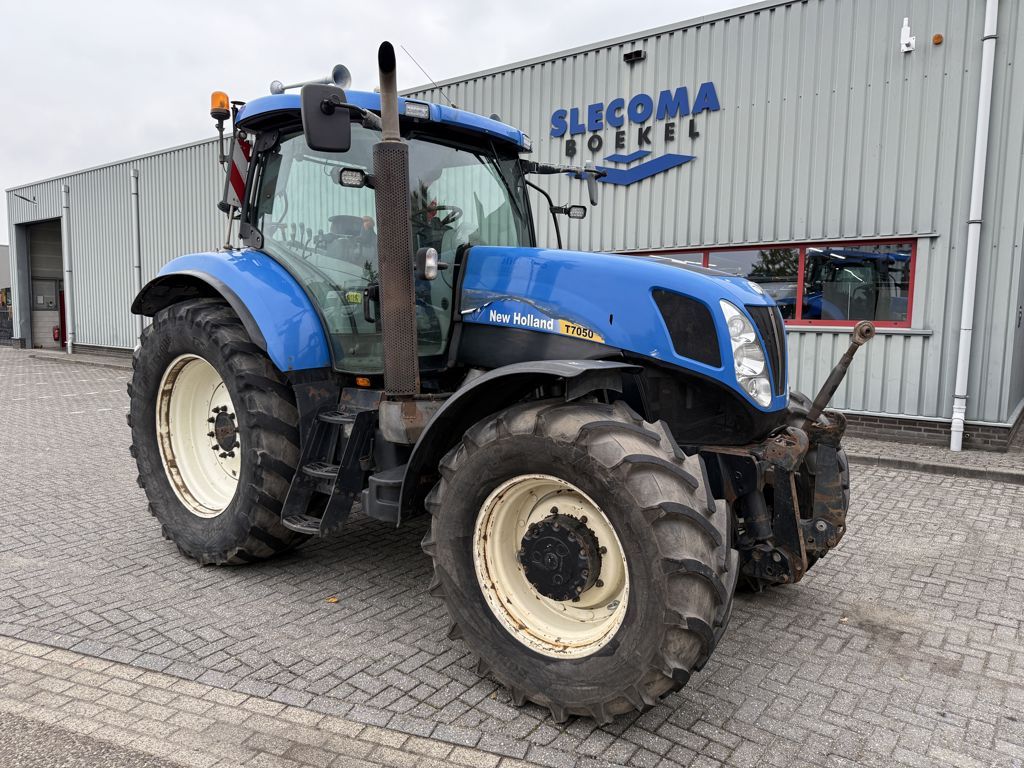 New Holland T7050 Power Command