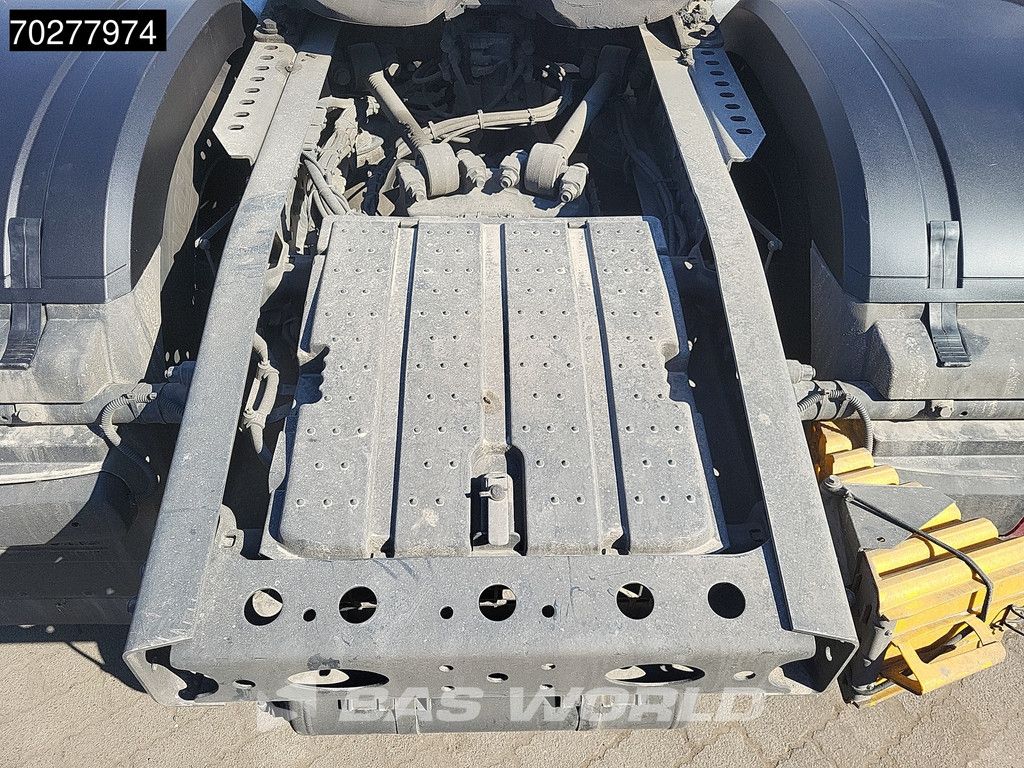 Mercedes Actros Actros 1851 4X2 BigSpace 2x Tanks