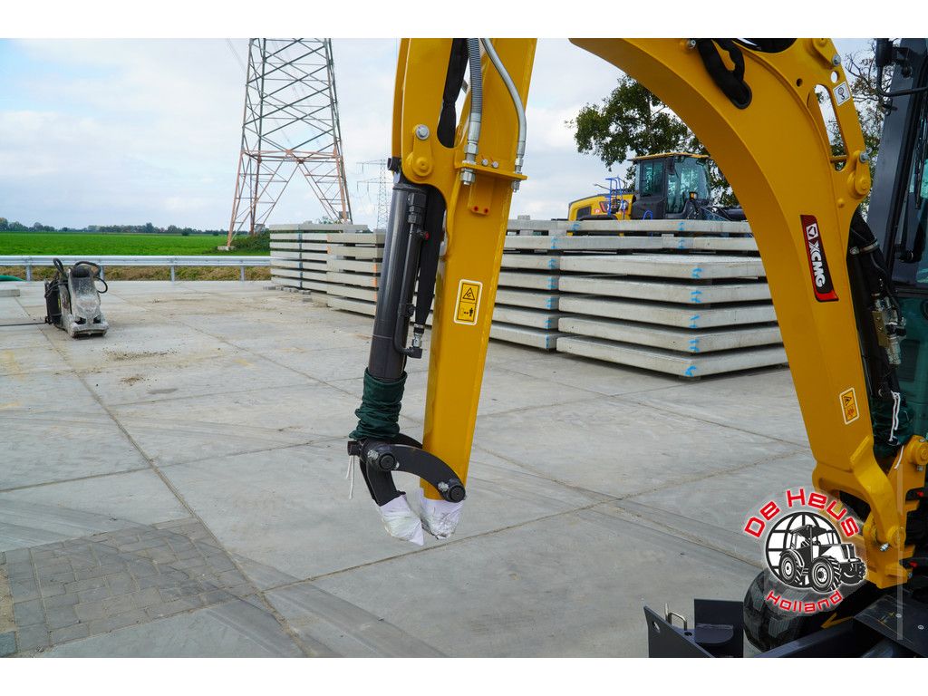 XCMG XE20E Pro A/C