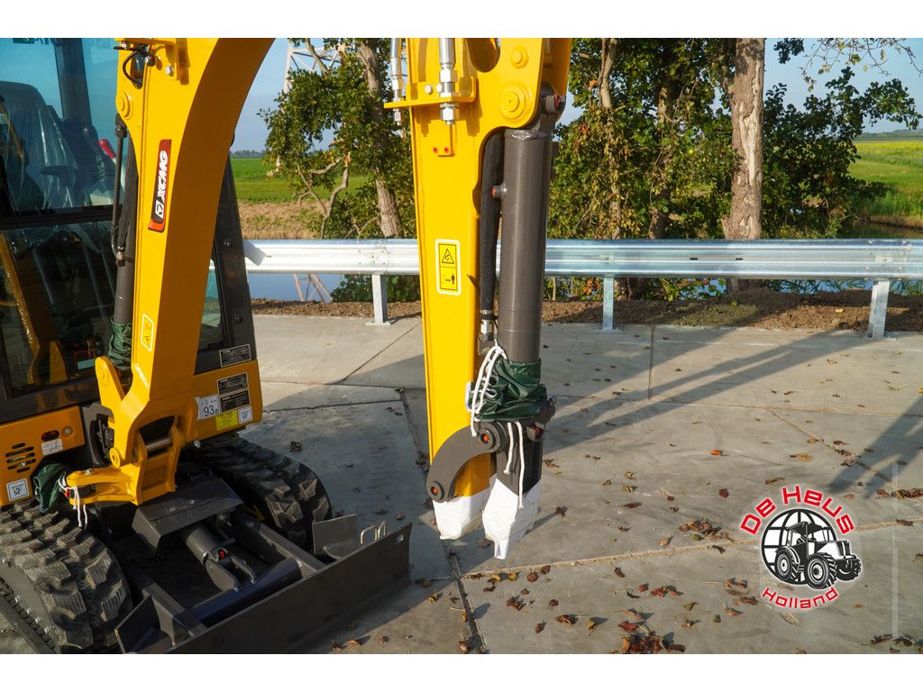 XCMG XE20E Pro A/C