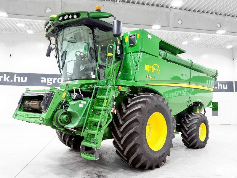 John Deere S790i 4WD rotor , SF6000 AutoTrac, 202 kW drive, 80070R3